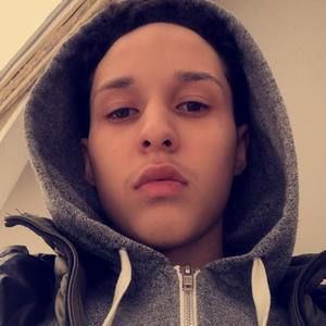 Meet your Posher, Angel